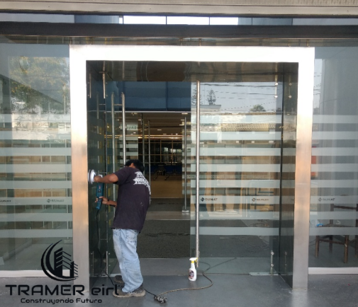 TRABAJOS EN ACERO INOX.